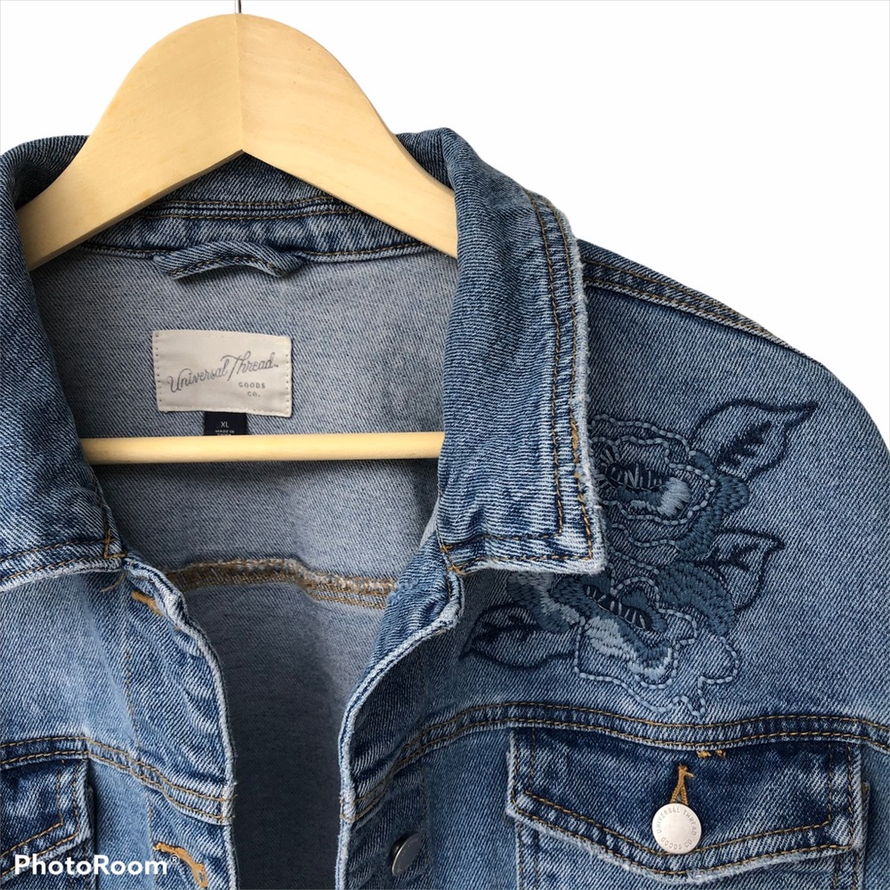 Universal Thread XL denim jacket floral embroidery - Picture 2 of 7